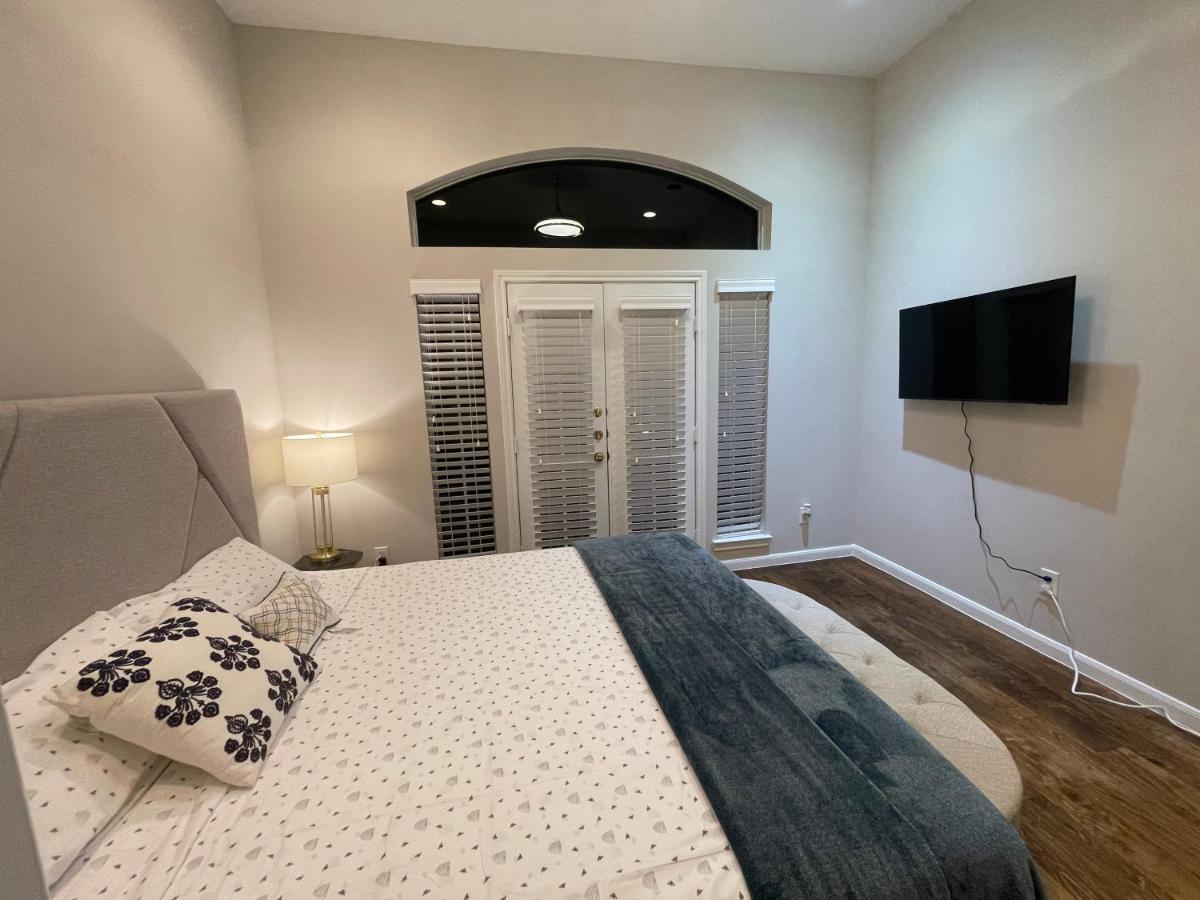 Insperit Home At Galleria With Heated Pool Spa Houston Exterior foto